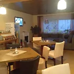 M&s Garni Hotel